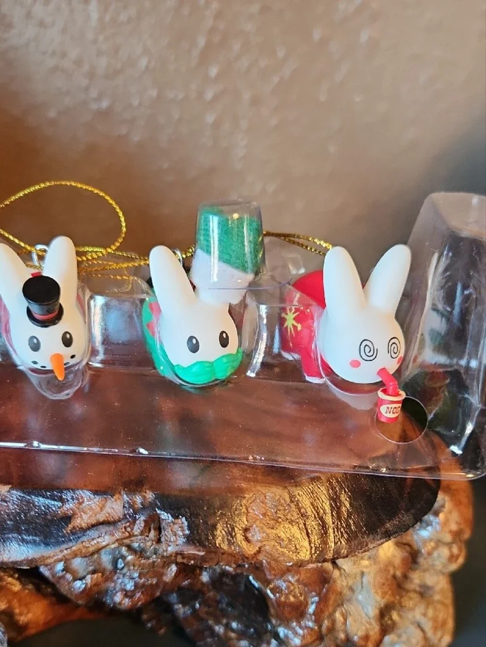 Kidrobot Happy Labbit Holiday Ornament Set - New Open Box